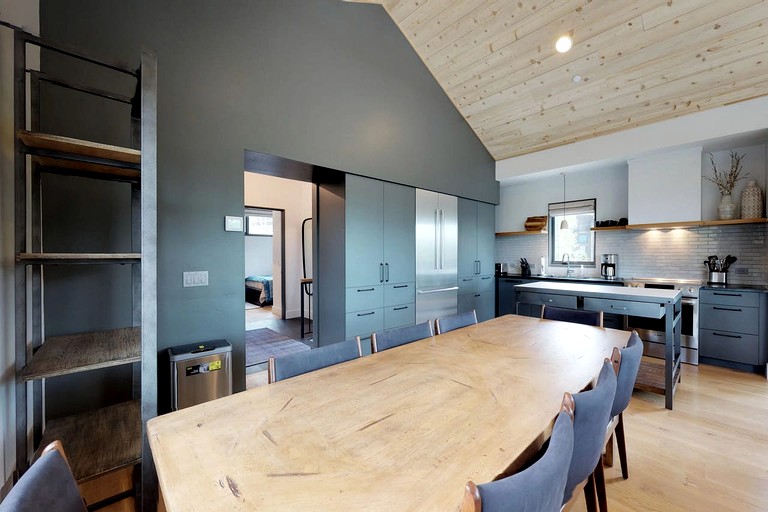 Cabins (United States of America, Big Bear Lake, California)