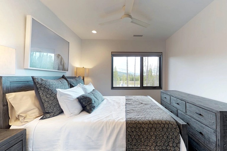 Cabins (United States of America, Big Bear Lake, California)