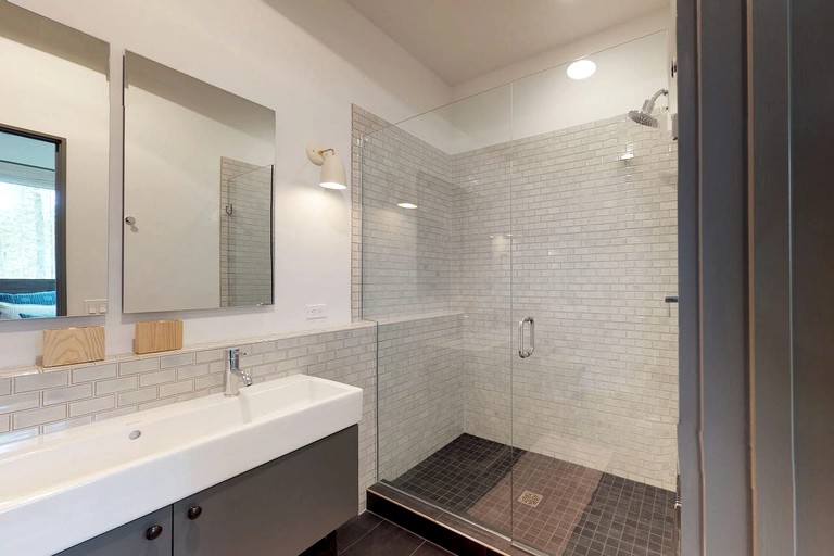 Cabins (United States of America, Big Bear Lake, California)