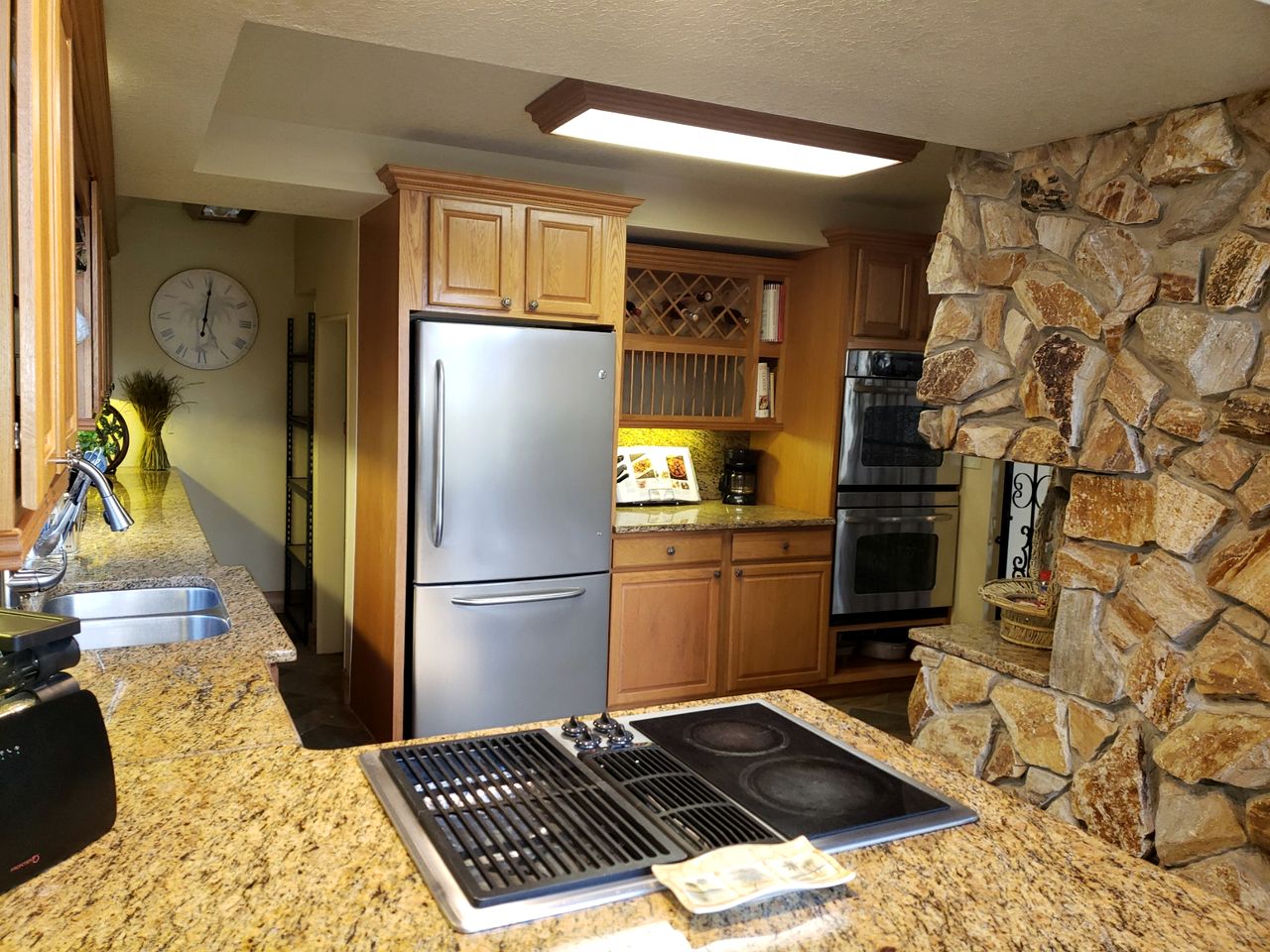 A-Frame Cabin Rental with Spacious Deck Overlooking the Cotee River, Florida