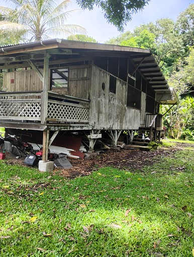 Cabins (United States of America, Pahoa, Hawaii)