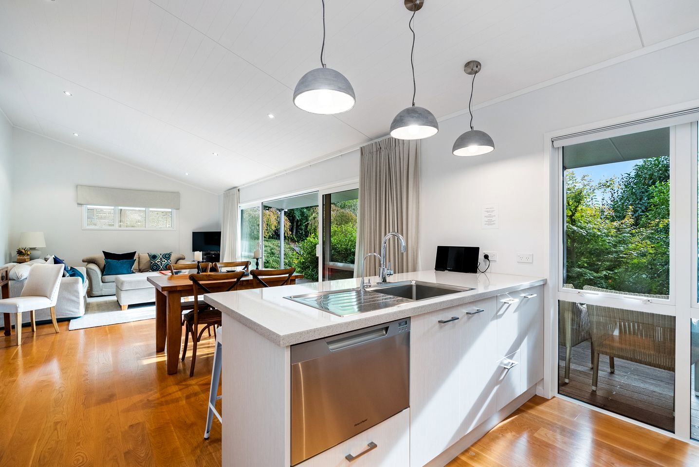 A private, spacious retreat designed for complete peace and privacy Kerikeri, New Zealand
