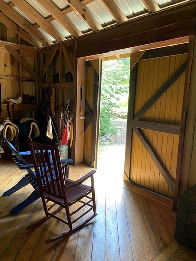 Barns (United States of America, Afton, Virginia)