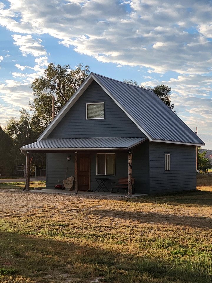 Cabins (United States of America, Cannonville, Utah)