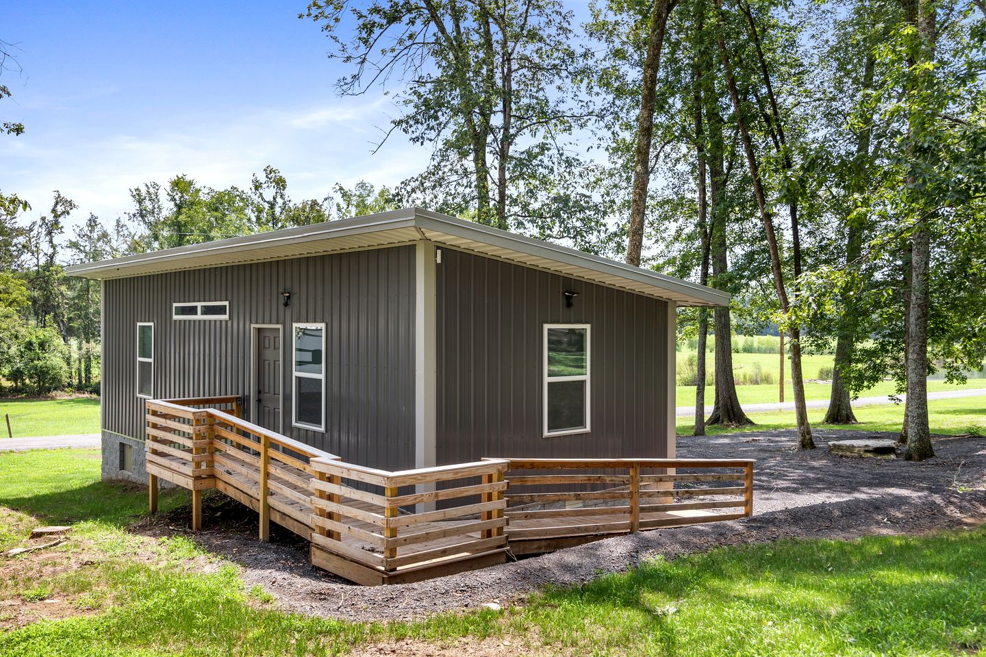 Delightful Vacation Cabins in Mount Juliet near Nashville, Tennessee