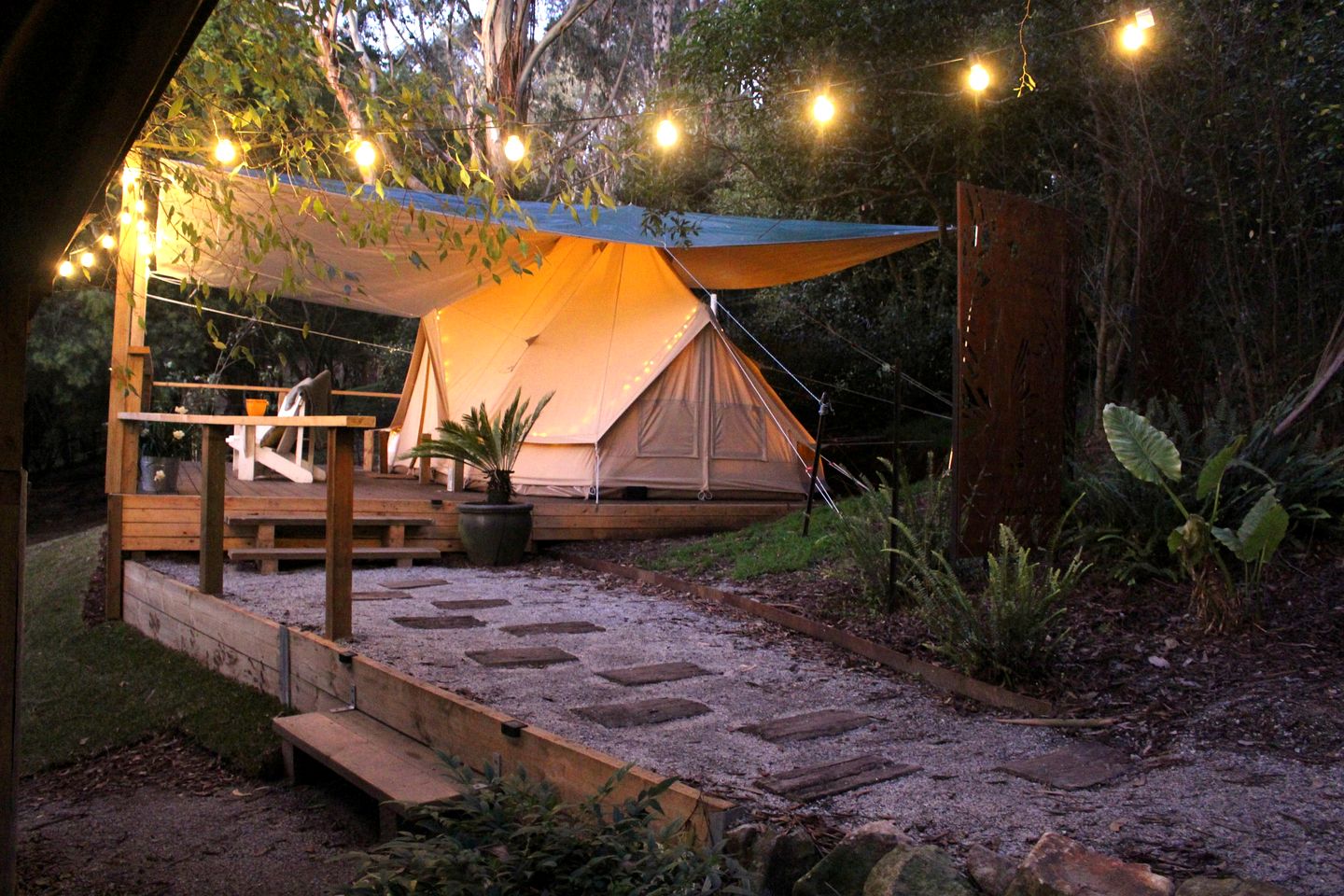 Bell Tents (Australia, Trafalgar, Victoria)