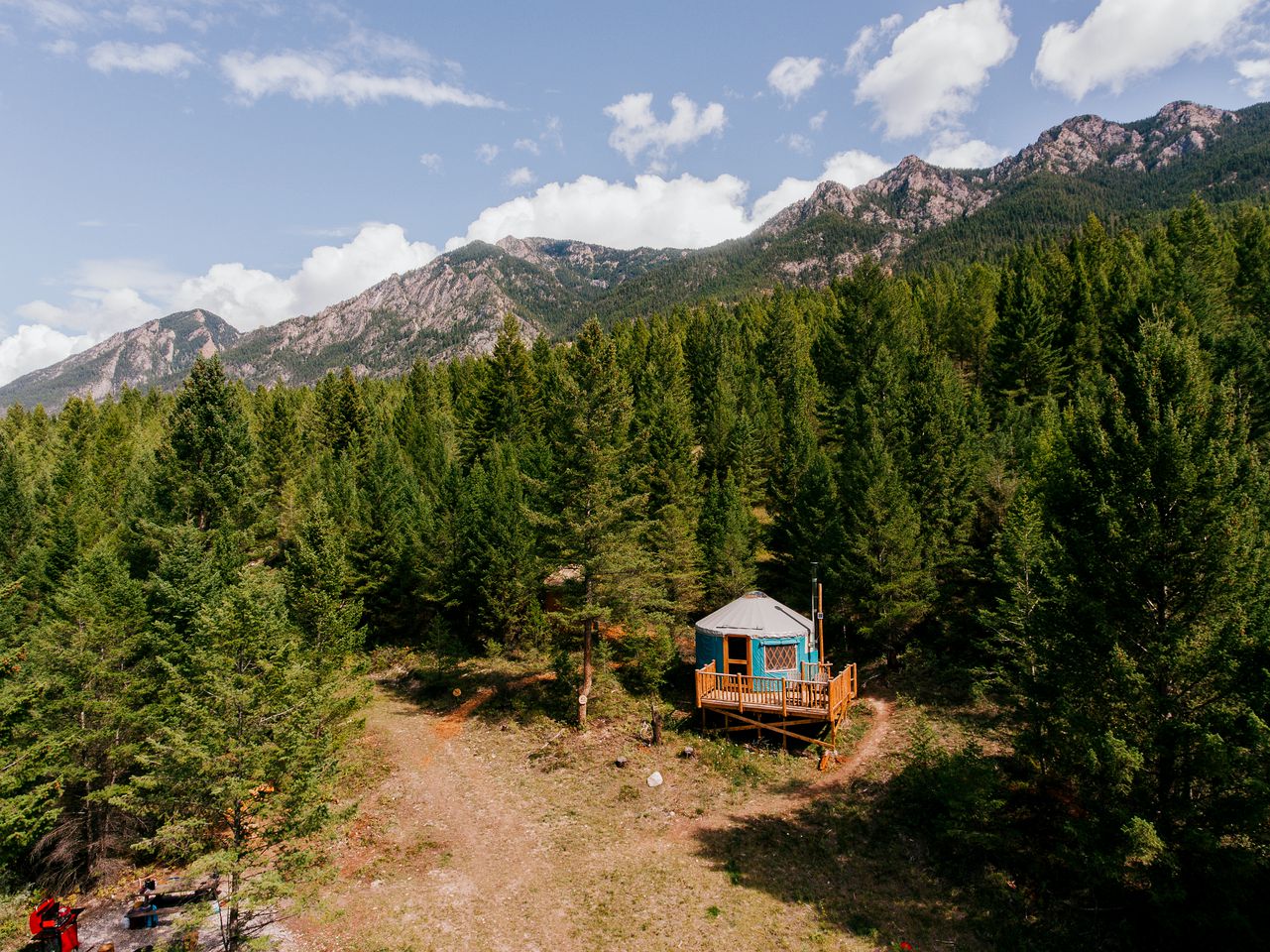 Yurts (Radium Hot Springs, Canada)