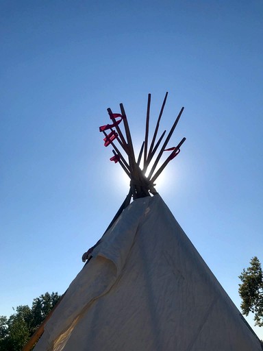 Tipis (United States of America, --, California)
