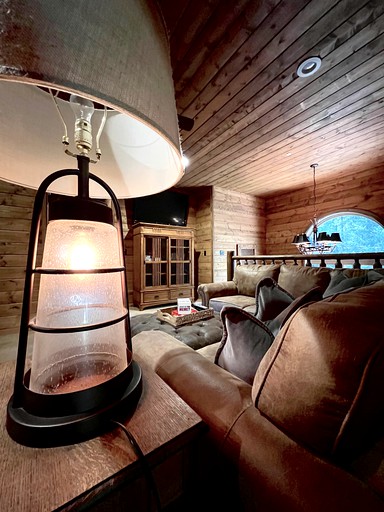 Log Cabins (United States of America, Idyllwild, California)