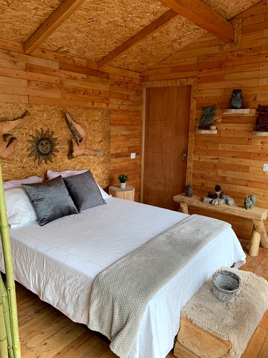 Cabins (Colombia, Santa Barbara, Antioquia)