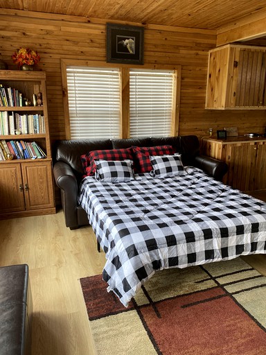 Cabins (United States of America, --, New York)