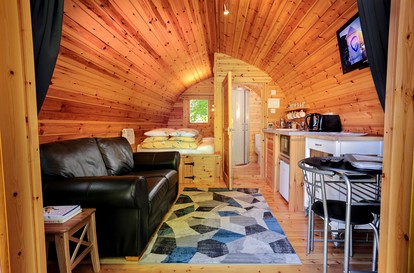 Cozy Glamping Ecopod near Newtonmore and Cairngorms National Park