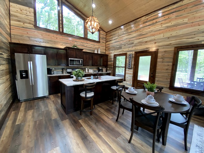 Cabins (United States of America, Broken Bow, Oklahoma)