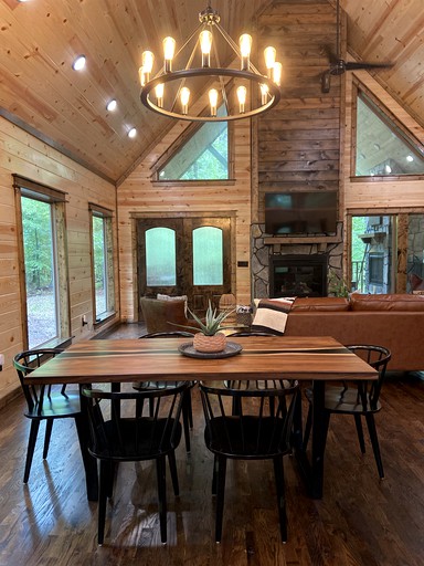 Cabins (United States of America, Broken Bow, Oklahoma)