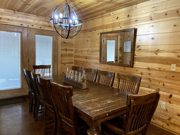 Cabins (United States of America, Broken Bow, Oklahoma)