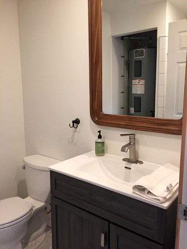 Tiny Houses (Canada, --, British Columbia)