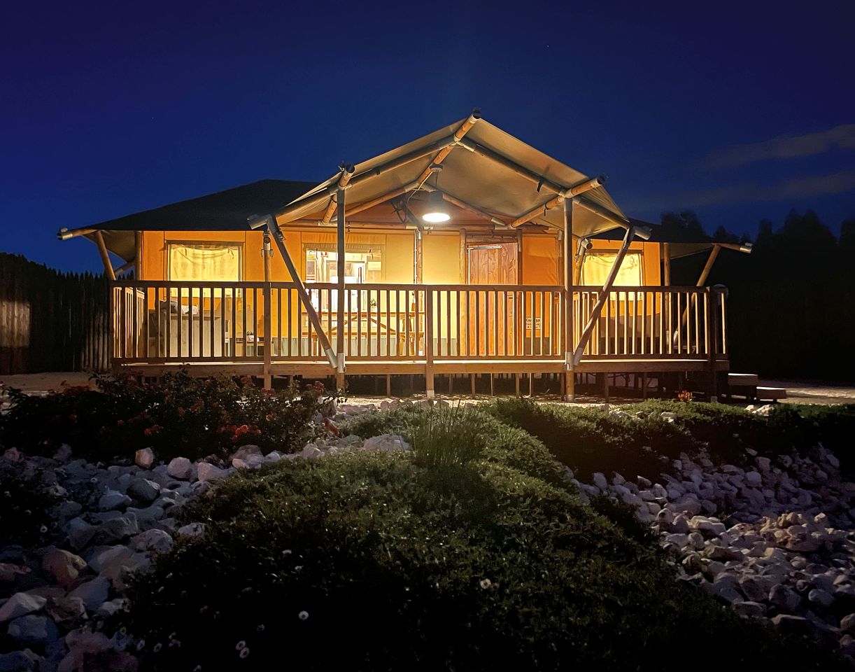Safari Tents (Portugal, Zambujeira do Mar, Odemira)