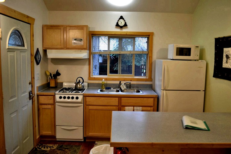 Cabins (United States of America, Seward, Alaska)
