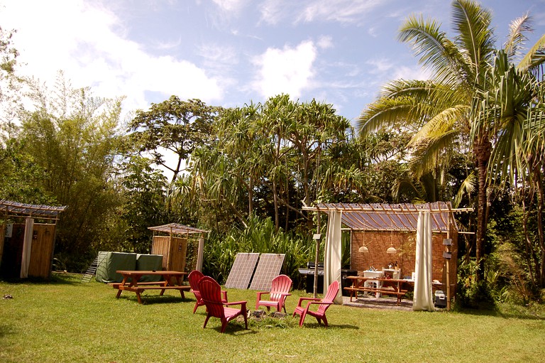 Bell Tents (United States of America, Pahoa, Hawaii)