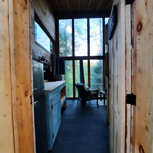 Cabins (Canada, Ompah, Ontario)