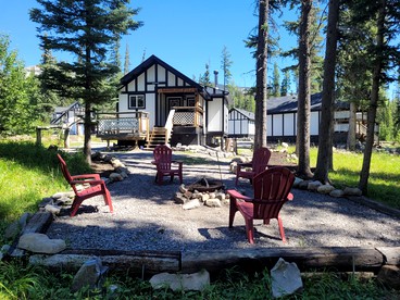 Cottages (Canada, Nordegg, Alberta)