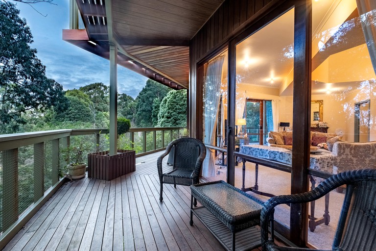 Tree Houses (Kalorama, Victoria, Australia)