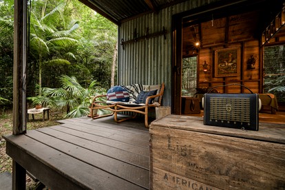 Cabins (Sunshine Coast, Queensland, Australia)