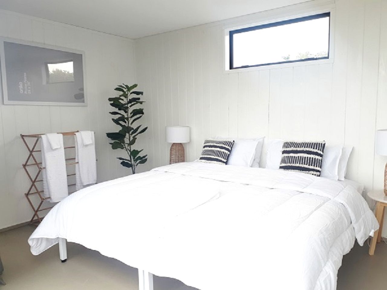 North Island Glamping Retreat for a Surfing Holiday near Auckland