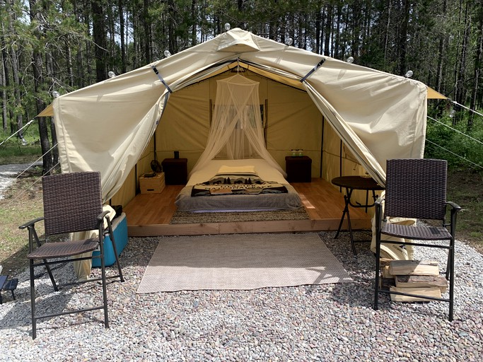 Safari Tents (Coram, Montana, United States)