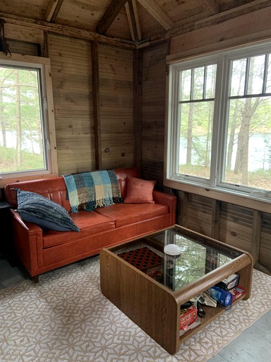 Cabins (Muskoka, Ontario, Canada)