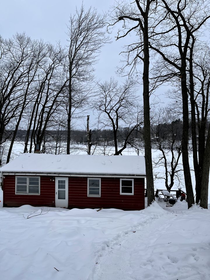Cabin rental for a weekend getaway in Wisconsin