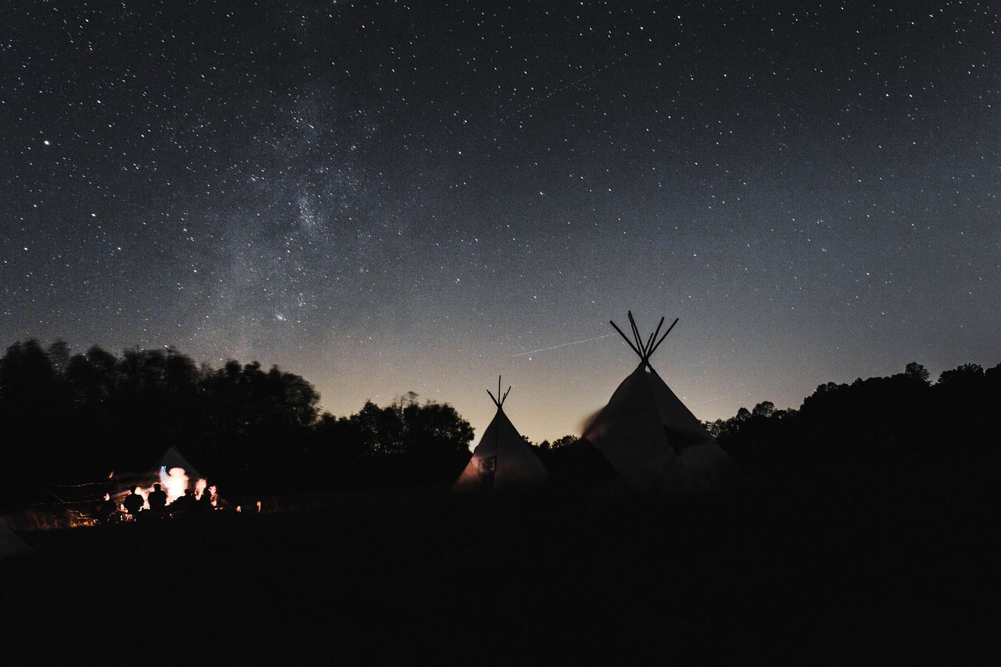 Tipis (Gardiner, Montana, United States of America)