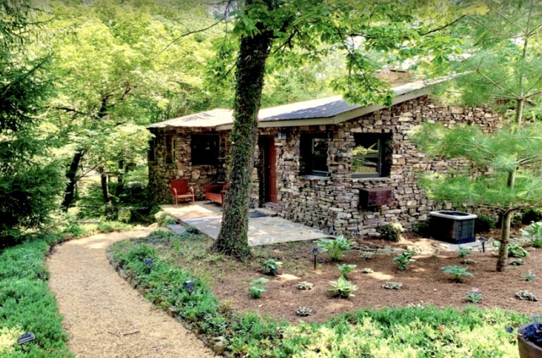 Cottages (Mentone, Alabama, United States of America)