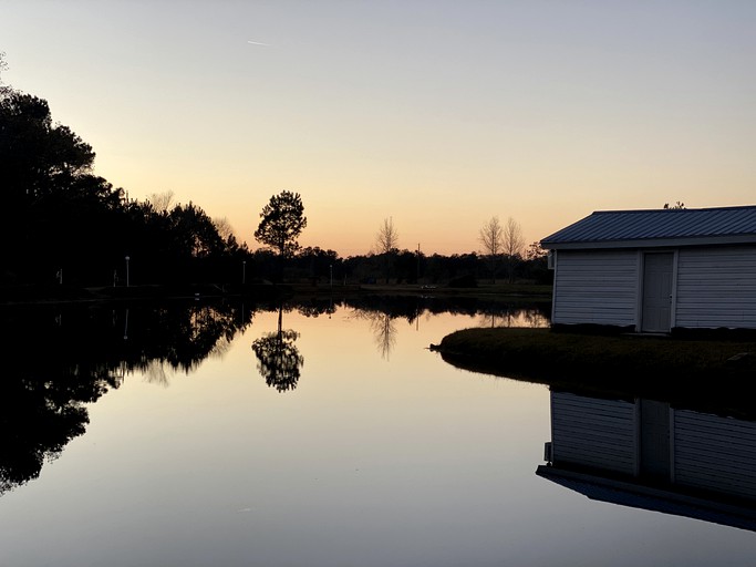 Cabins (Georgia, United States of America)