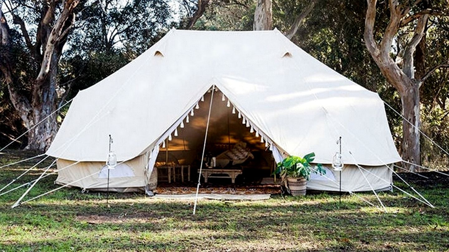 Tent rental for glamping in France