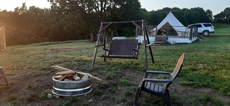 Bell tent rental for glamping in Arkansas