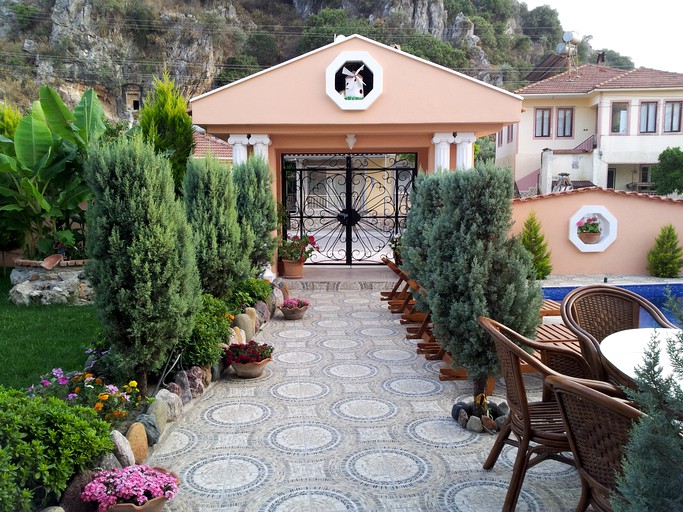 Villas (Aegean Region, Turkey)