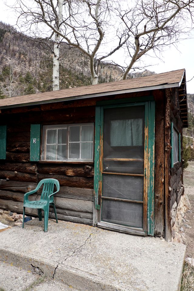 Simple, Pet Friendly Country Cabin in Poudre Canyon, Colorado