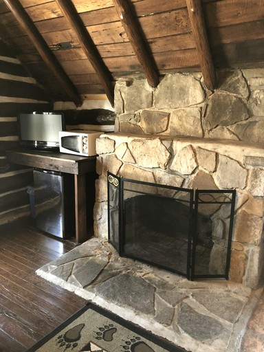 Cabins (United States of America, Markleysburg, Pennsylvania)