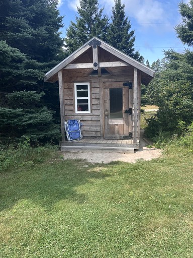 Pods (Canada, Ingonish Beach, Nova Scotia)