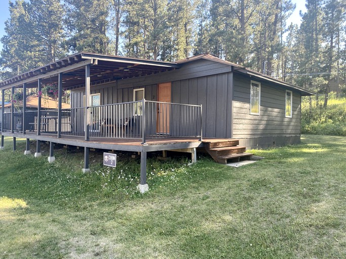 Cabins (United States of America, Rapid City, South Dakota)