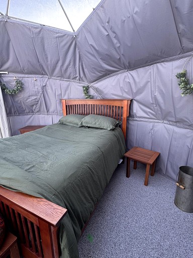 Vacation Rentals (Canada, Redcliff, Alberta)