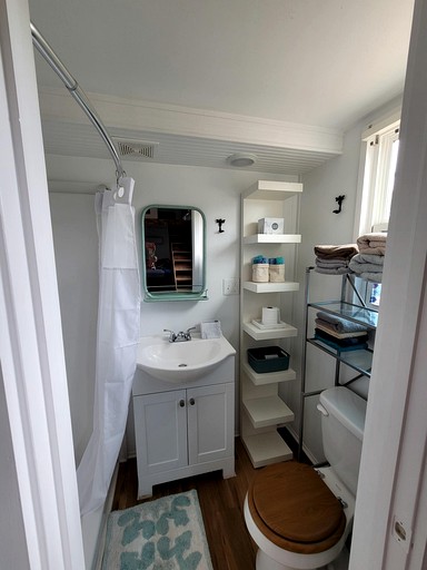 Tiny Houses (United States of America, Camp Wood, Texas)