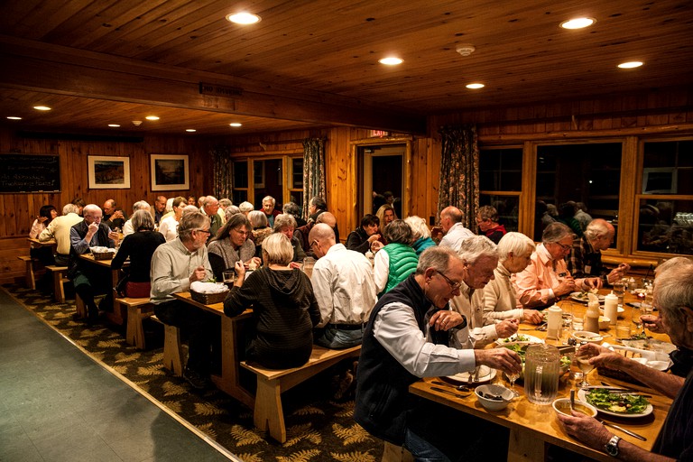 Cabins (Lake George, New York, United States)