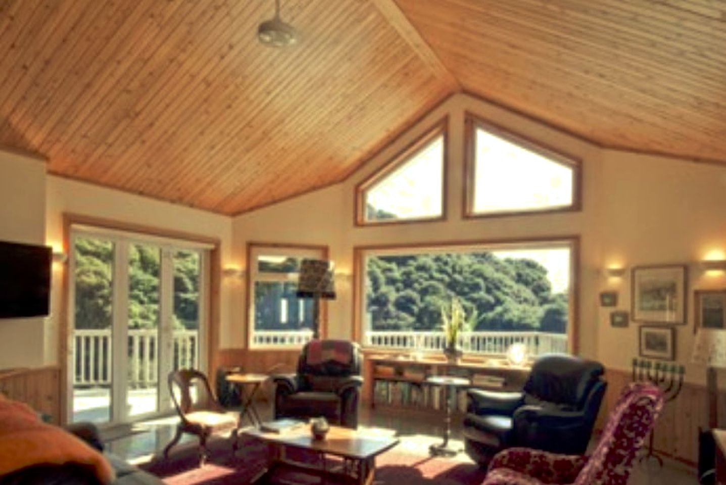 Nature Lodges (Kuaotunu, North Island, New Zealand)