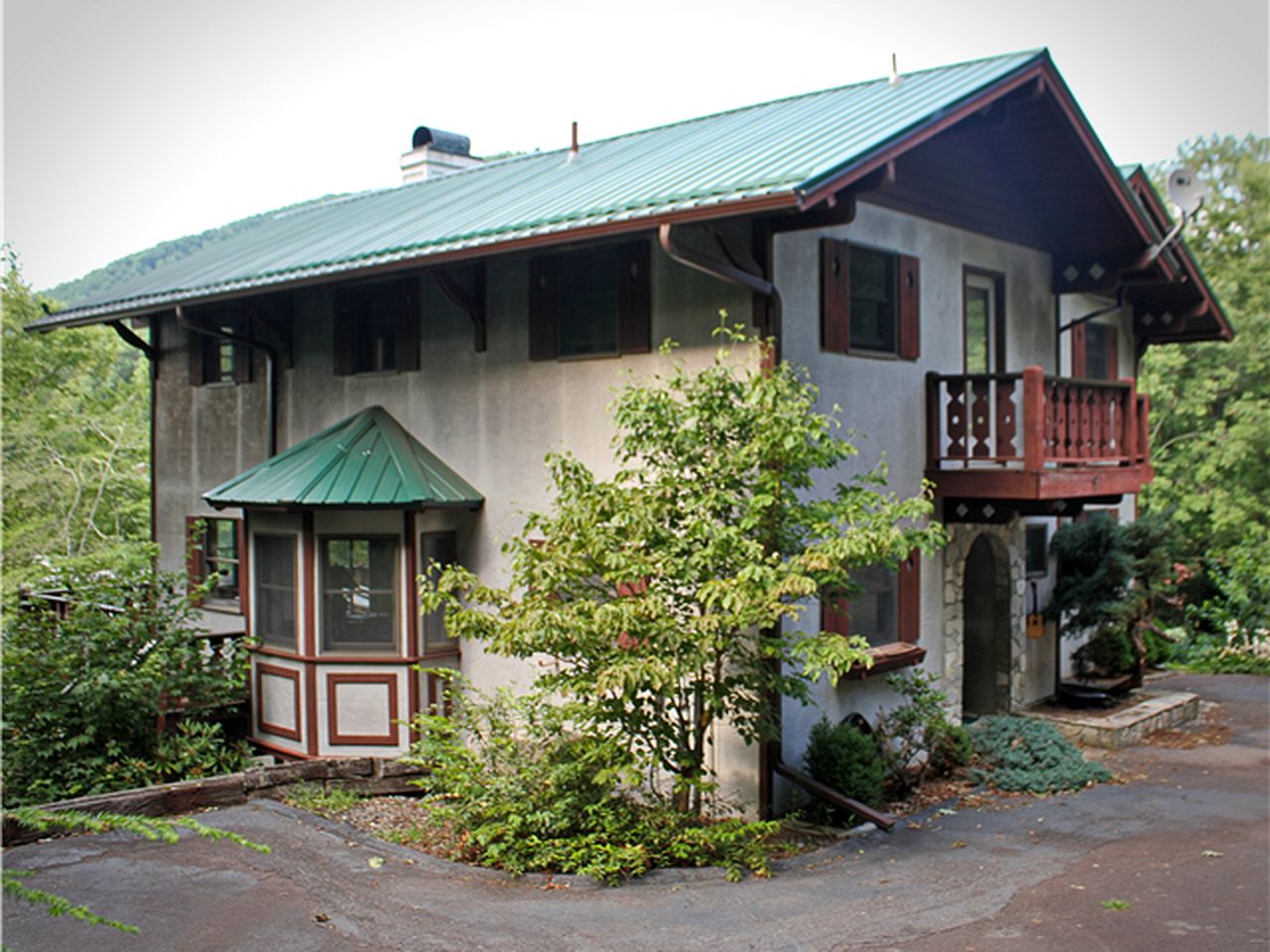 Vacation Rentals (Burnsville, North Carolina, United States)