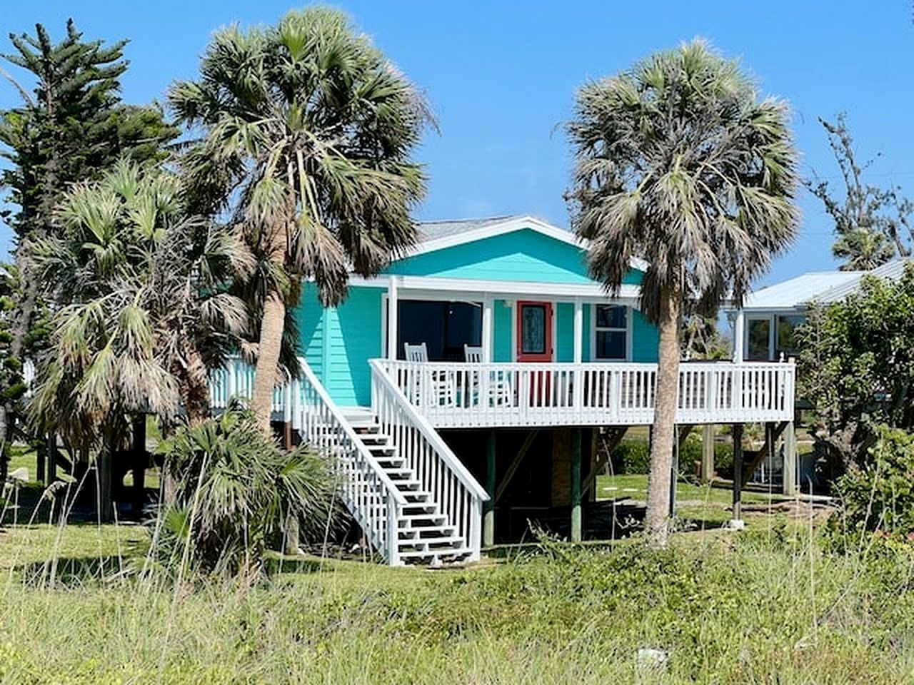Peaceful Cottage with Incredible Water Views on Little Gasparilla Island for a Quiet Escape by the Beach in Florida