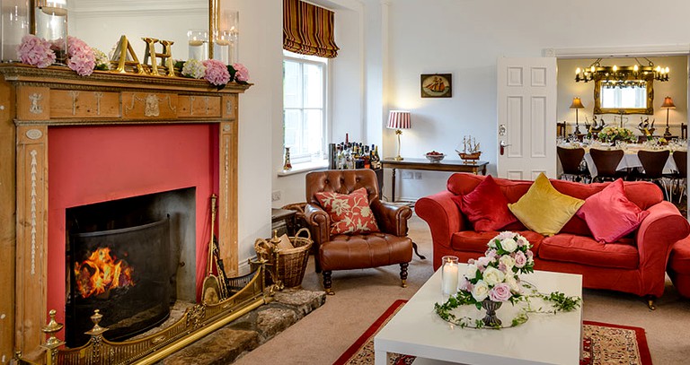 Villas (Perth, Scotland, United Kingdom)