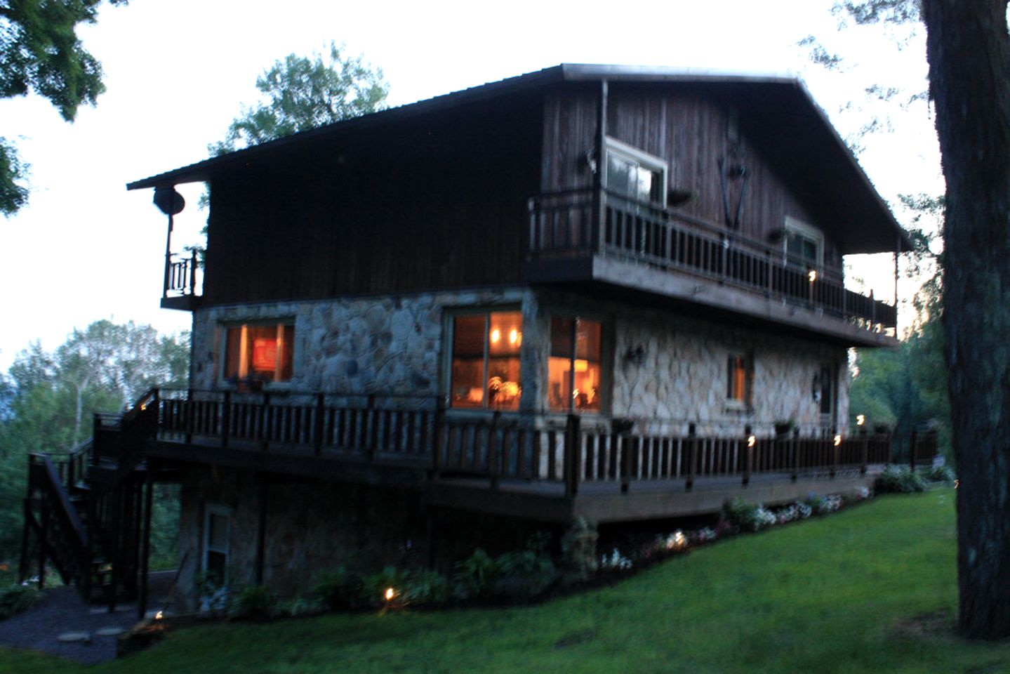 Cabins (Champion, Pennsylvania, United States)