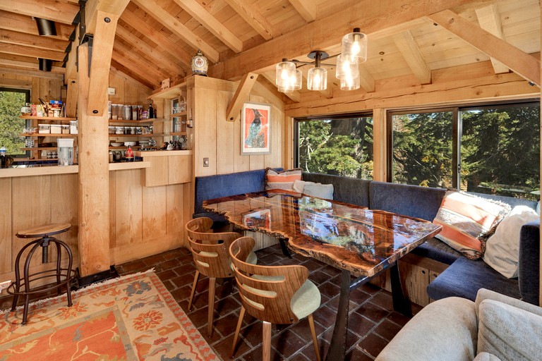 Cabins (United States of America, Bear Valley , California)